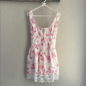 Gorgeous Aeropostale Floral Dress size M